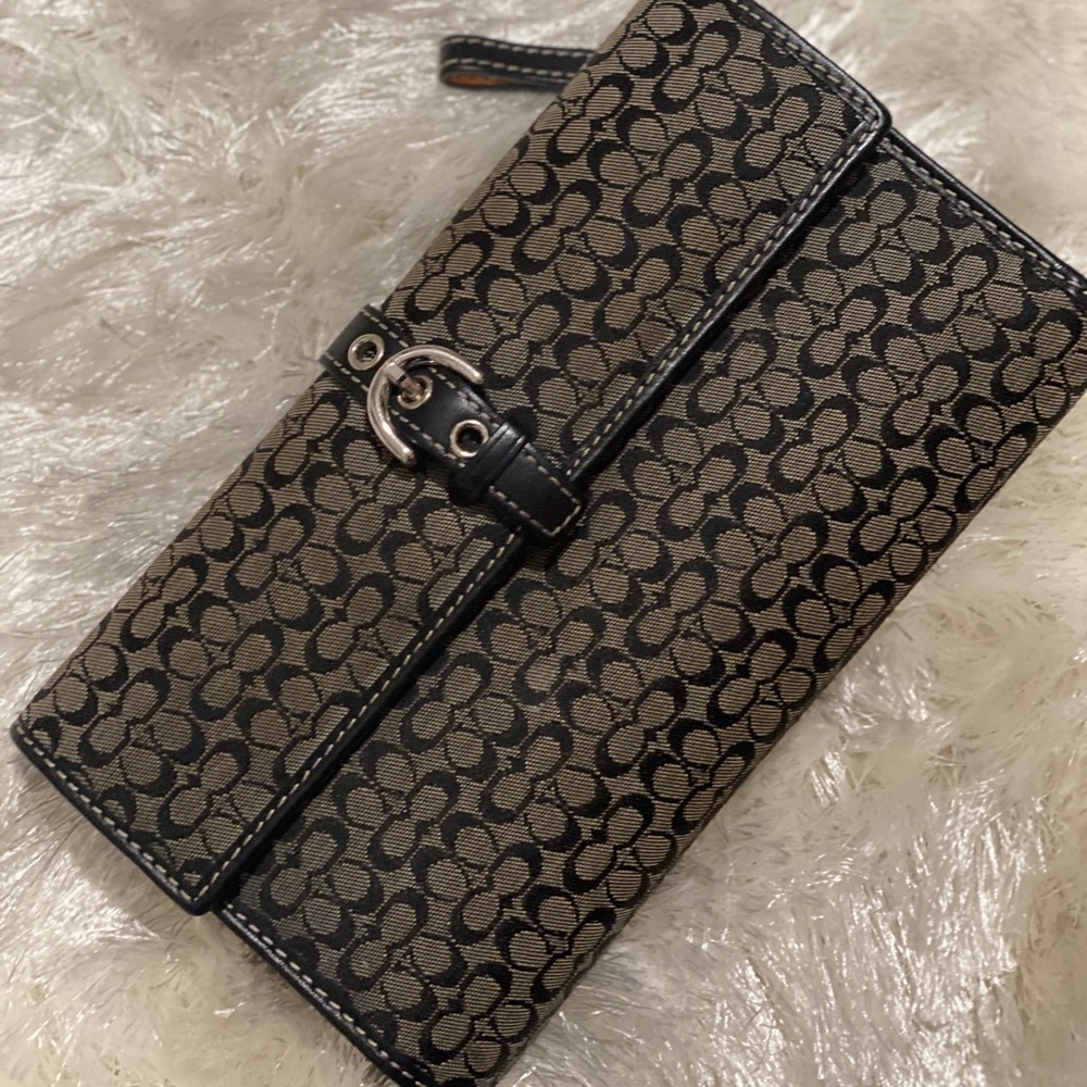 Small Coach bags + wallet bundle - Picture 4 of 4